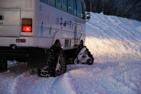 雪上車