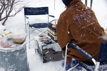 雪中焼肉