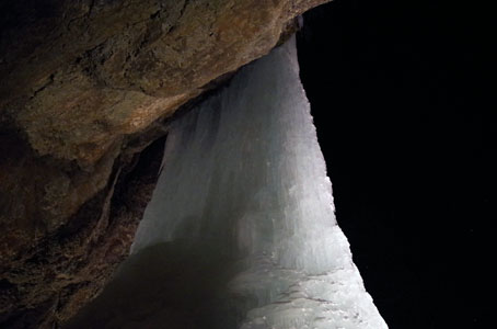 やまびこの滝、氷瀑